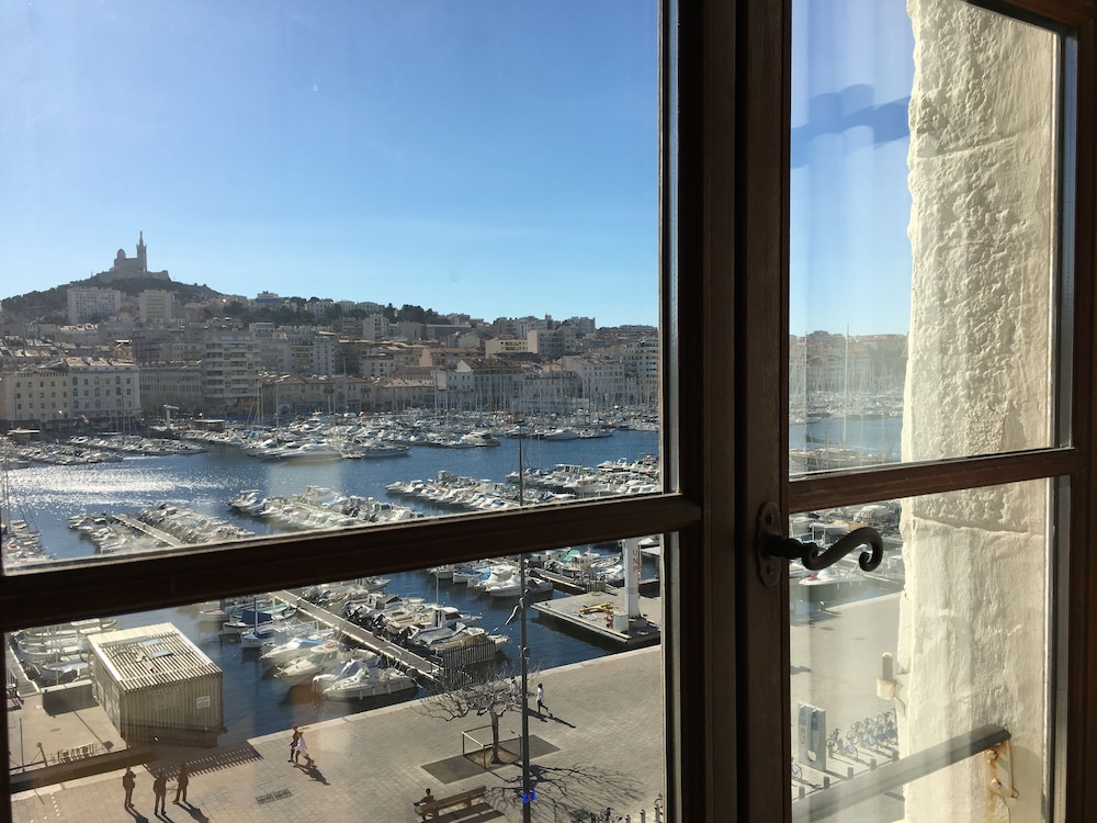 Hotel Bellevue Marseille 72/74