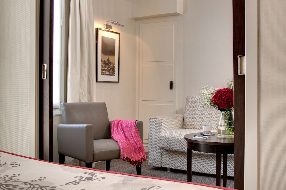 Hotel Le Senat 20/31