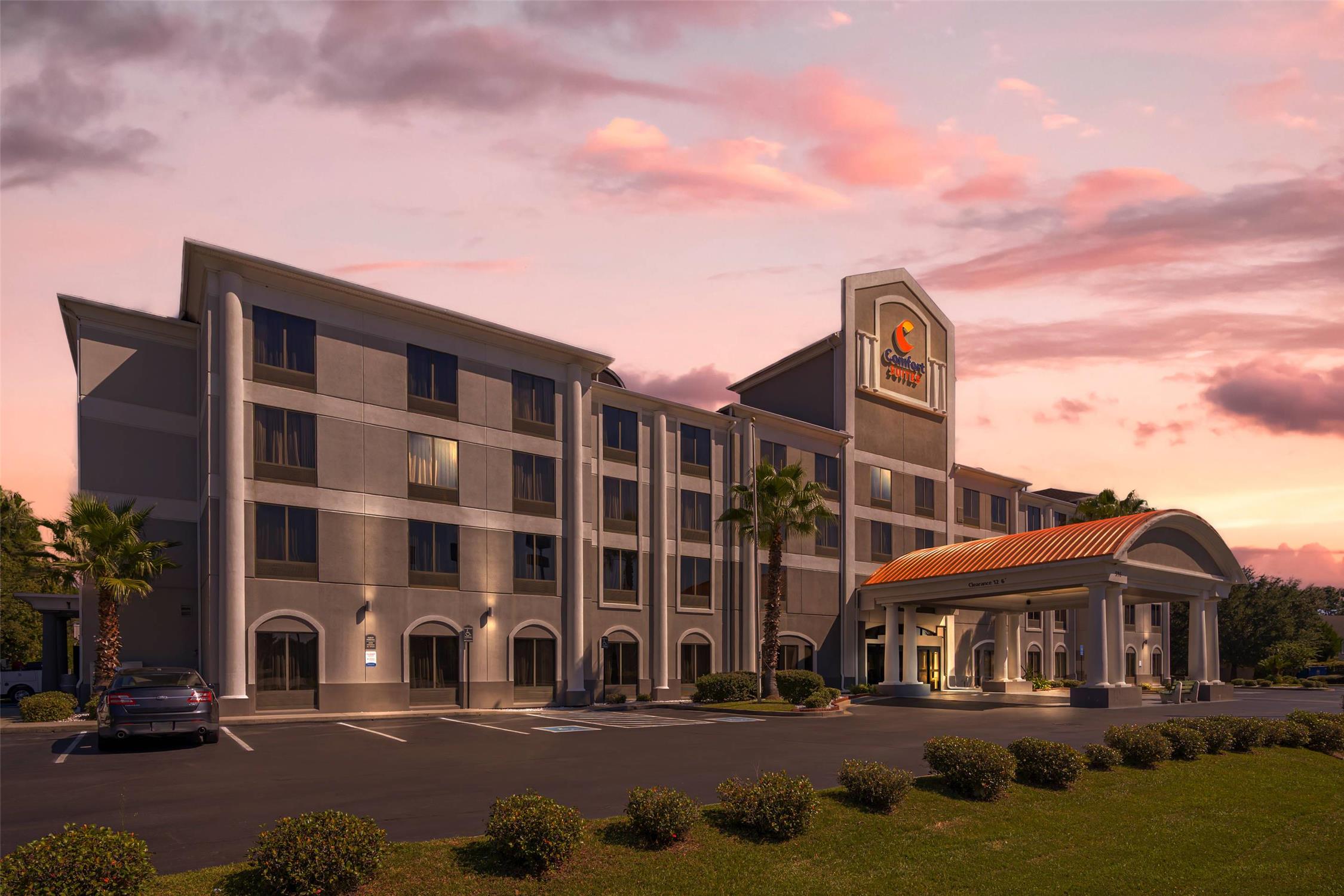 Comfort Suites Savannah Gateway I-95 2/38