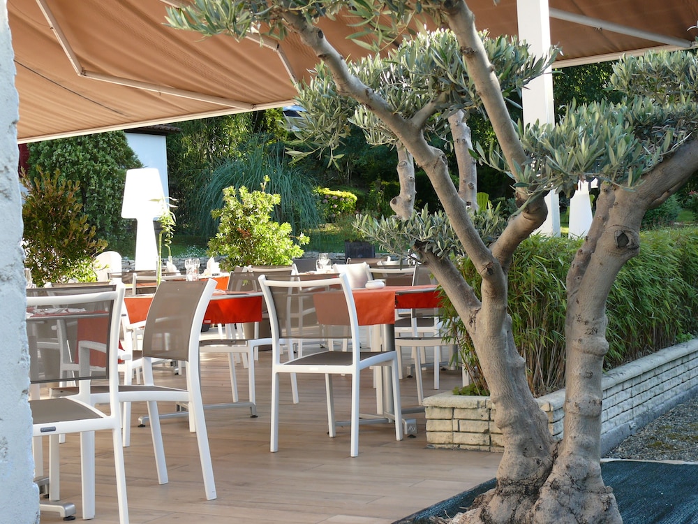 Les Criquets HÔtel Restaurant Spa 41/49