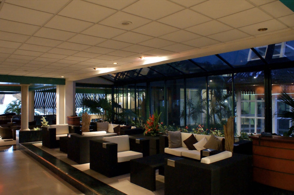 HOTEL LA BATELIERE 28/50