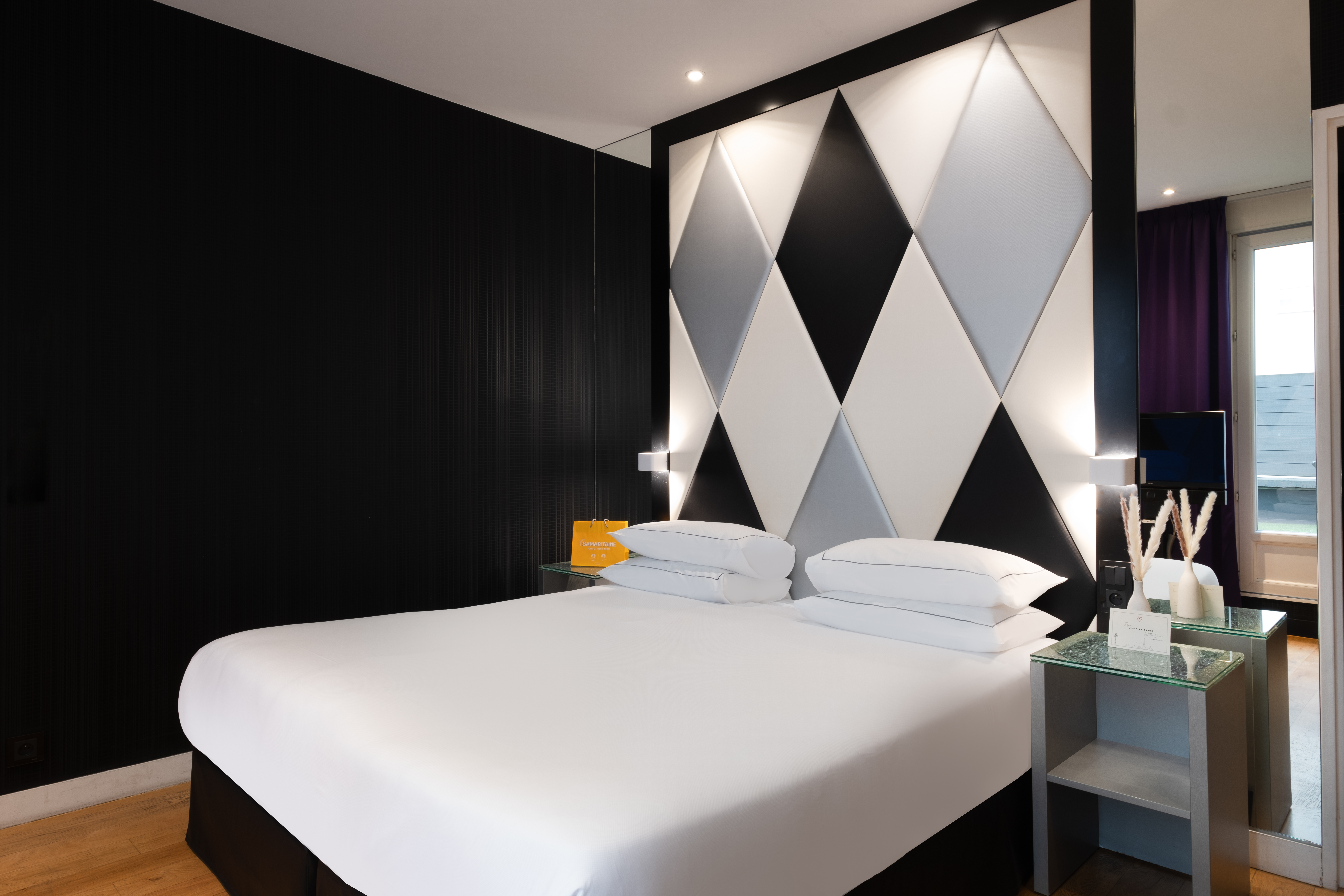 SUPERIOR, DOUBLE BED