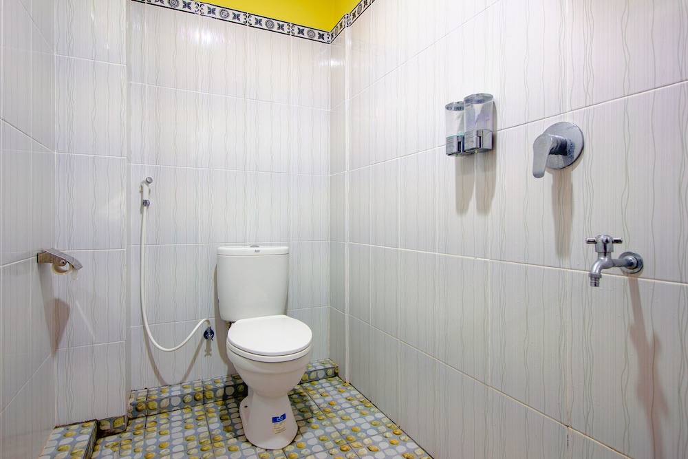 OYO 2047 Opak Village Bed and Breakfast 21/26