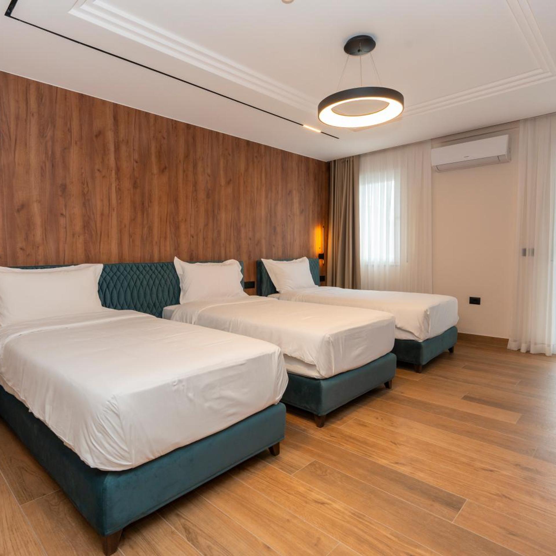 Hotel Mozart 35/70