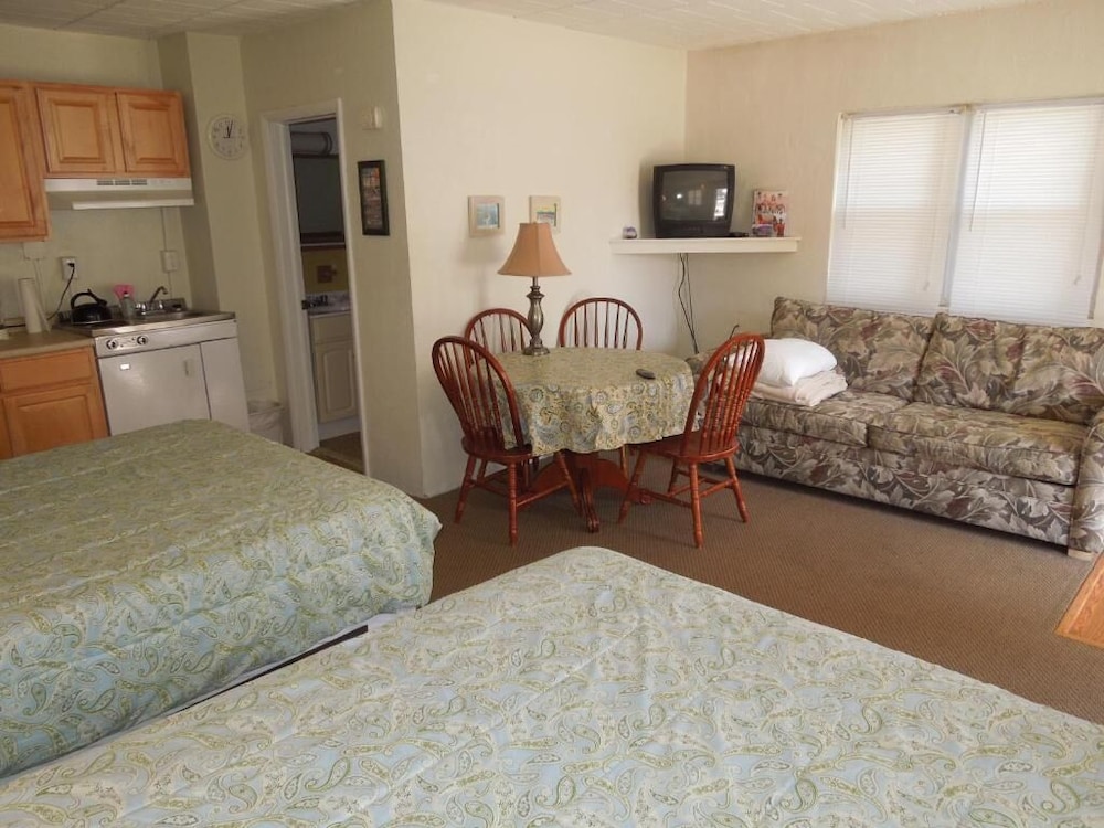 Sifting Sands Motel 18/34