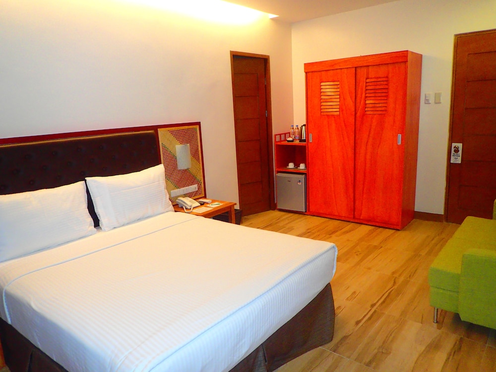 Aozora Seaside Mactan 20/68