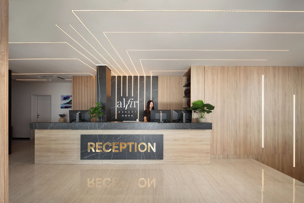 Aminess Alfir Hotel 11/77