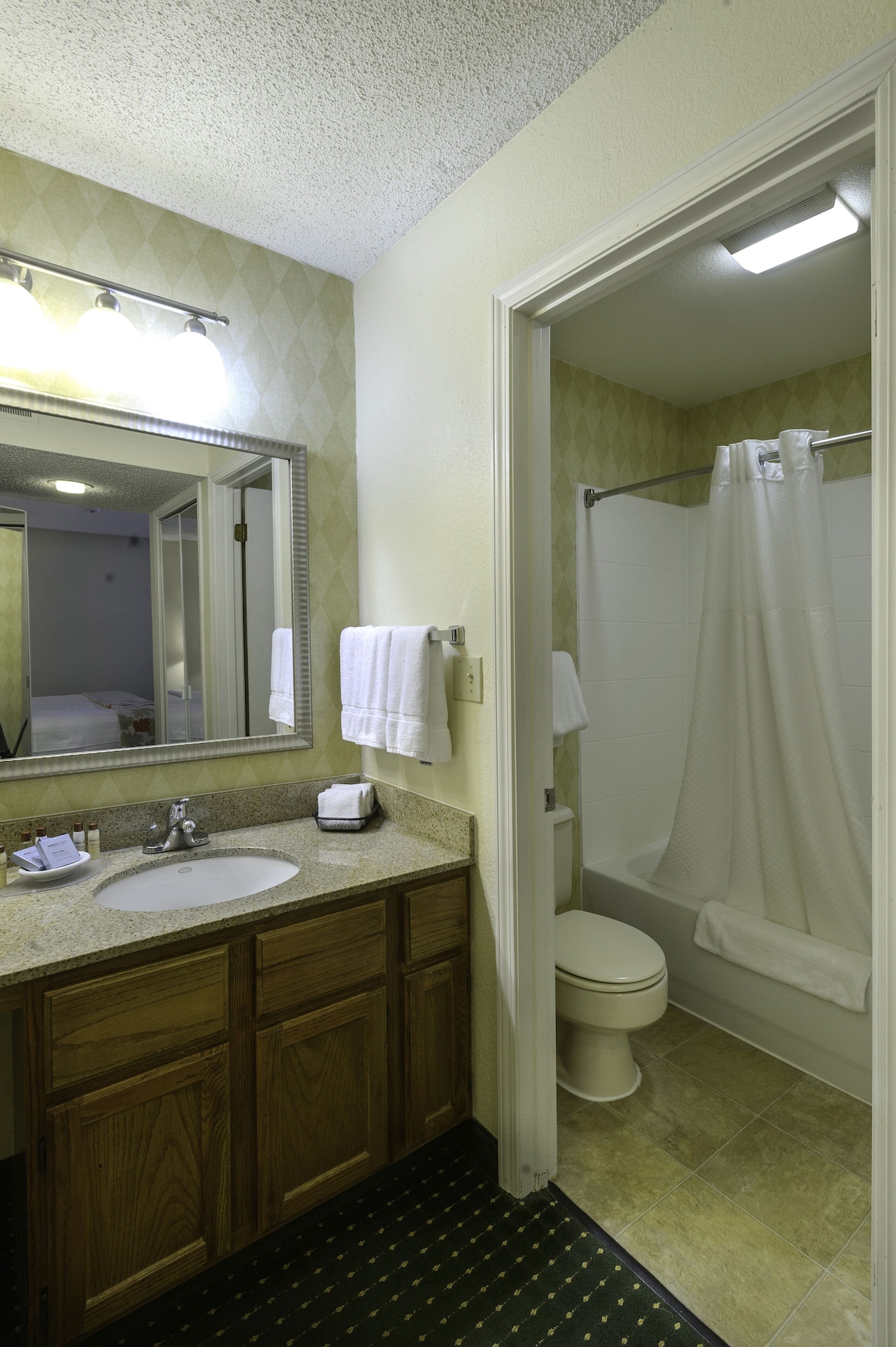 residences at daniel webster