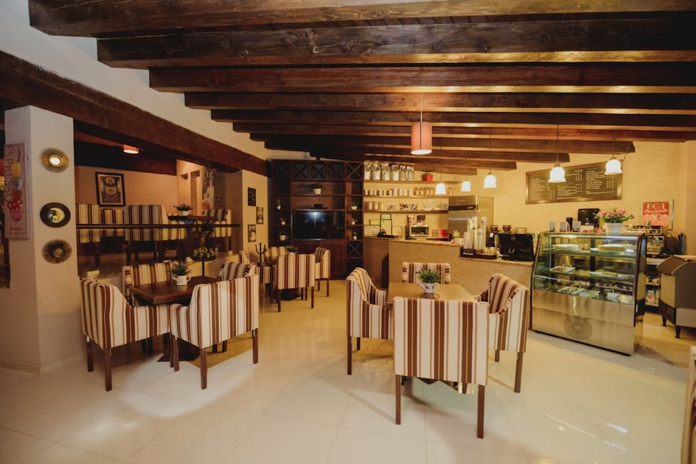 Loto Azul Resort And Spa 51/69