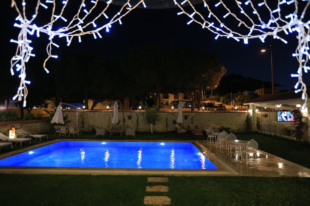 Salbakos Herakleia Boutique Hotel 39/47