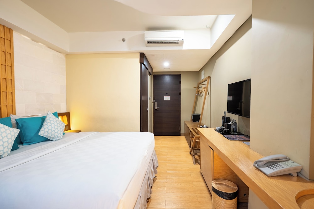 BEDROCK HOTEL 20/73