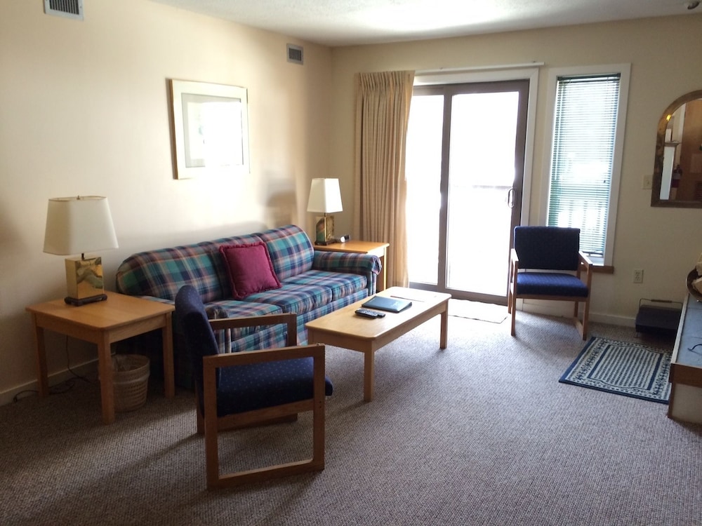 Okemo Mountain Lodging 26/42