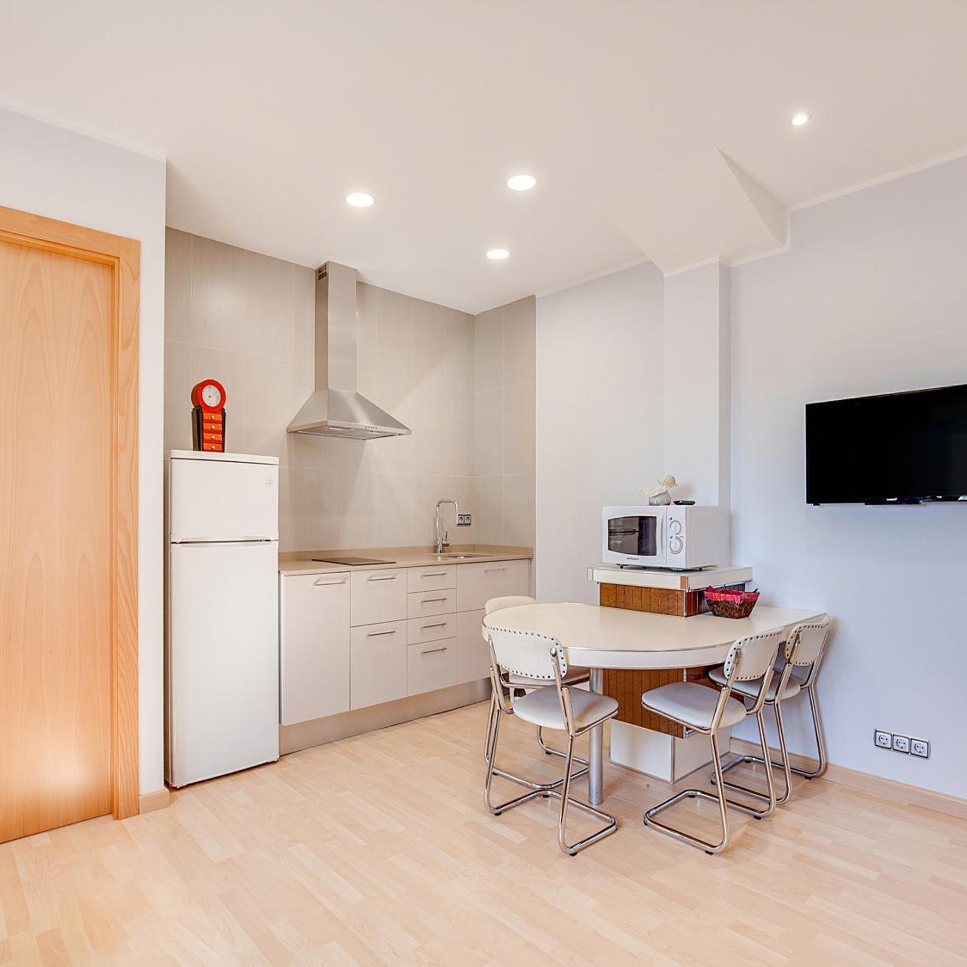 Hotel Restaurante Blanc I Negre 2 33/43