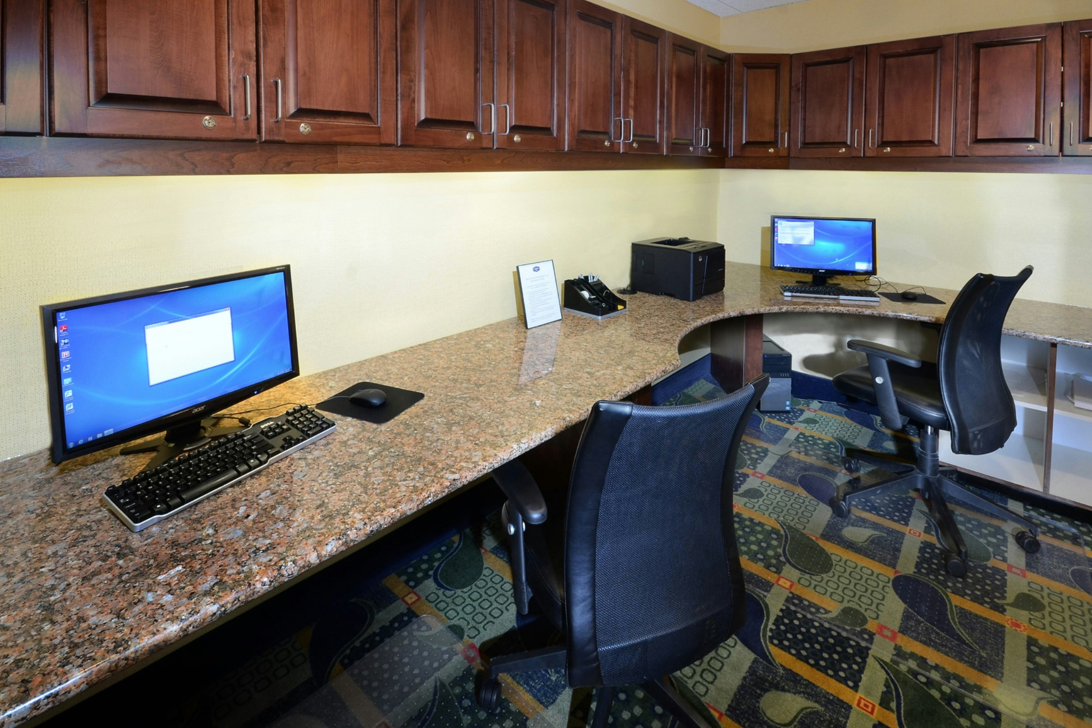 Hampton Inn Roxboro 39/47