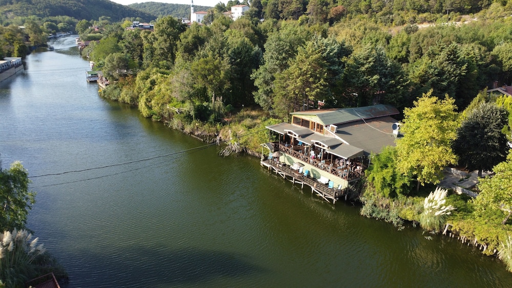 Sweet Home River Hotel 41/50