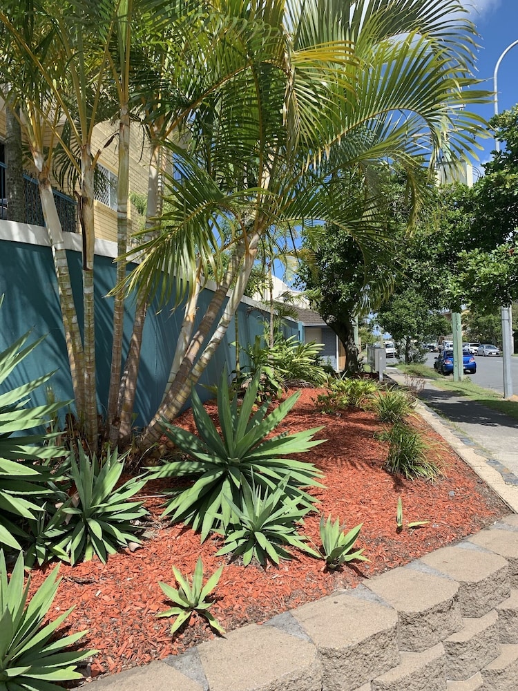 Broadwater Keys 69/72