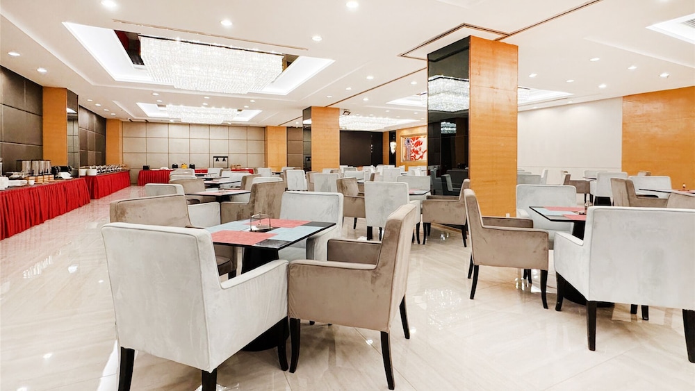 Dorsett Wuhan Hotel 37/50