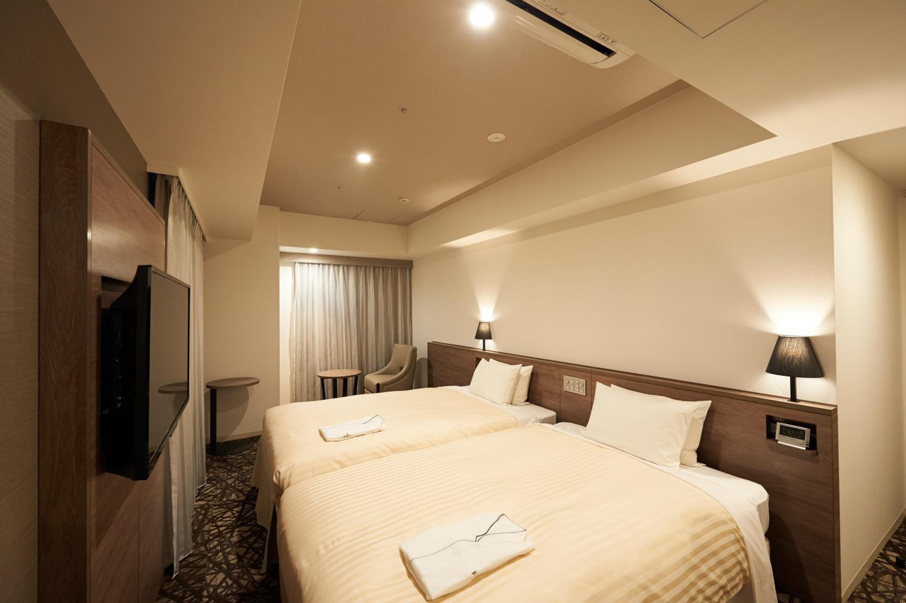 غرفة بريميوم ثلاثية للمدخنين، SOTETSU FRESA INN GINZA-NANACHOME 5/7