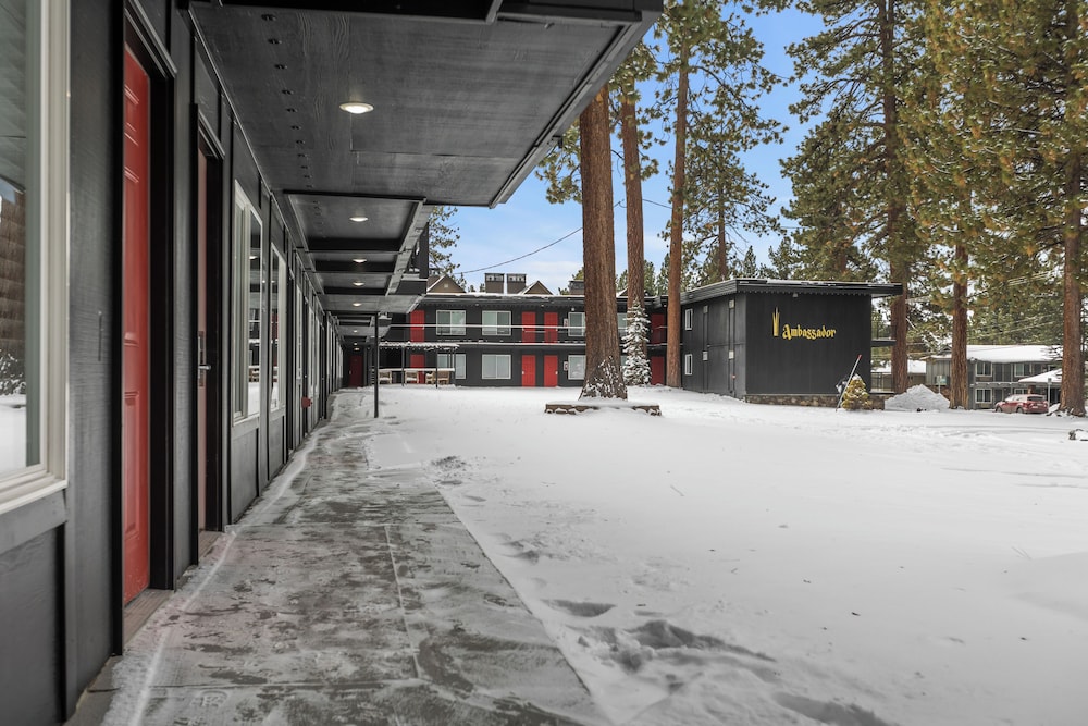 Lake Tahoe Ambassador Lodge 47/57