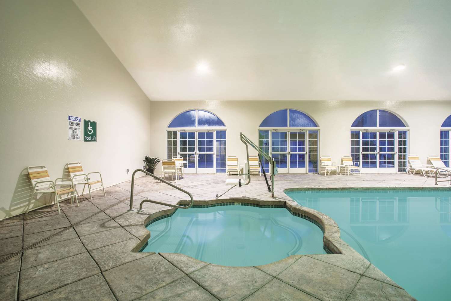 La Quinta Inn & Suites by Wyndham Conference Center Prescott 18/44