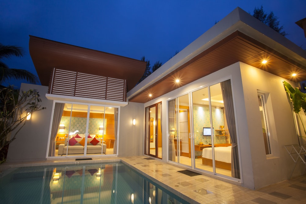 Apsara Beachfront Resort and Villa 6/126