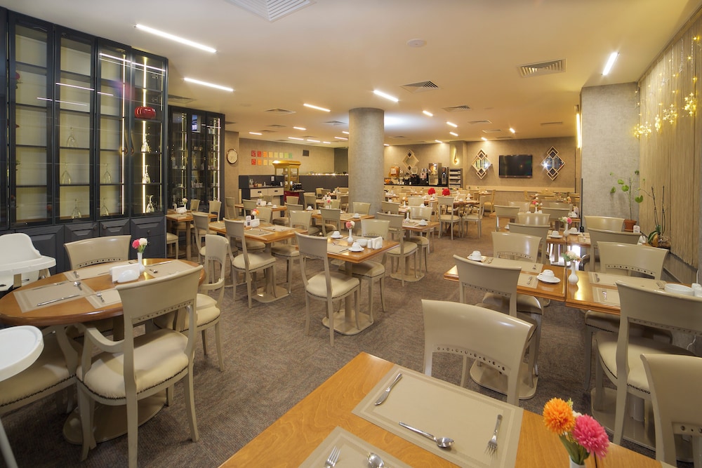 Hotel Bulvar Palas 55/67