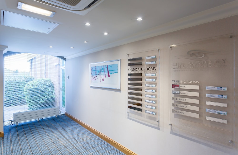 Holiday Inn Rugby-Northampton M1, JCT.18 28/50