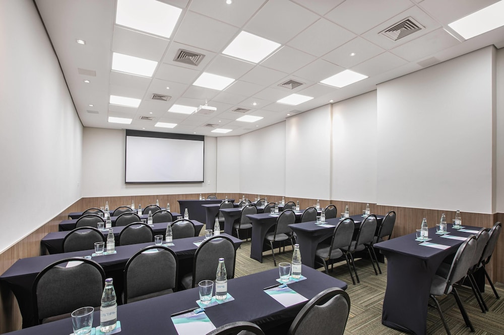 Melia Ibirapuera 69/77