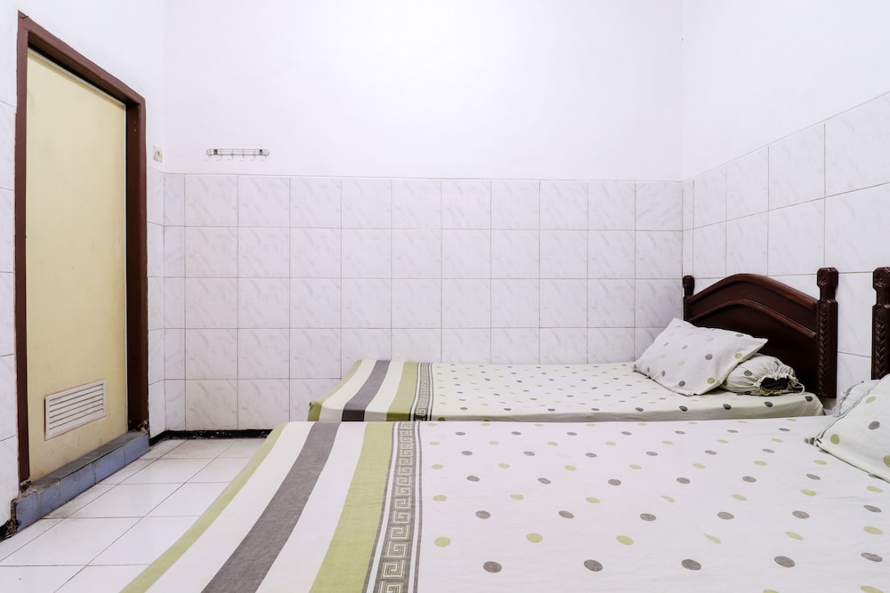 Hotel Gajah Mada 35/35