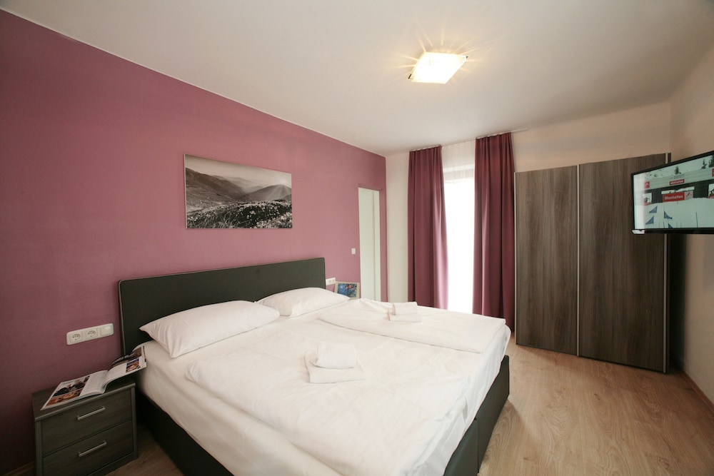 Edelweiss B&B 5/30