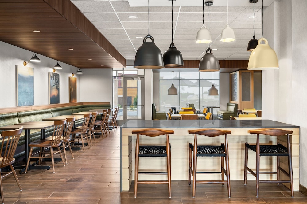 Fairfield Inn & Suites Baraboo 18/32