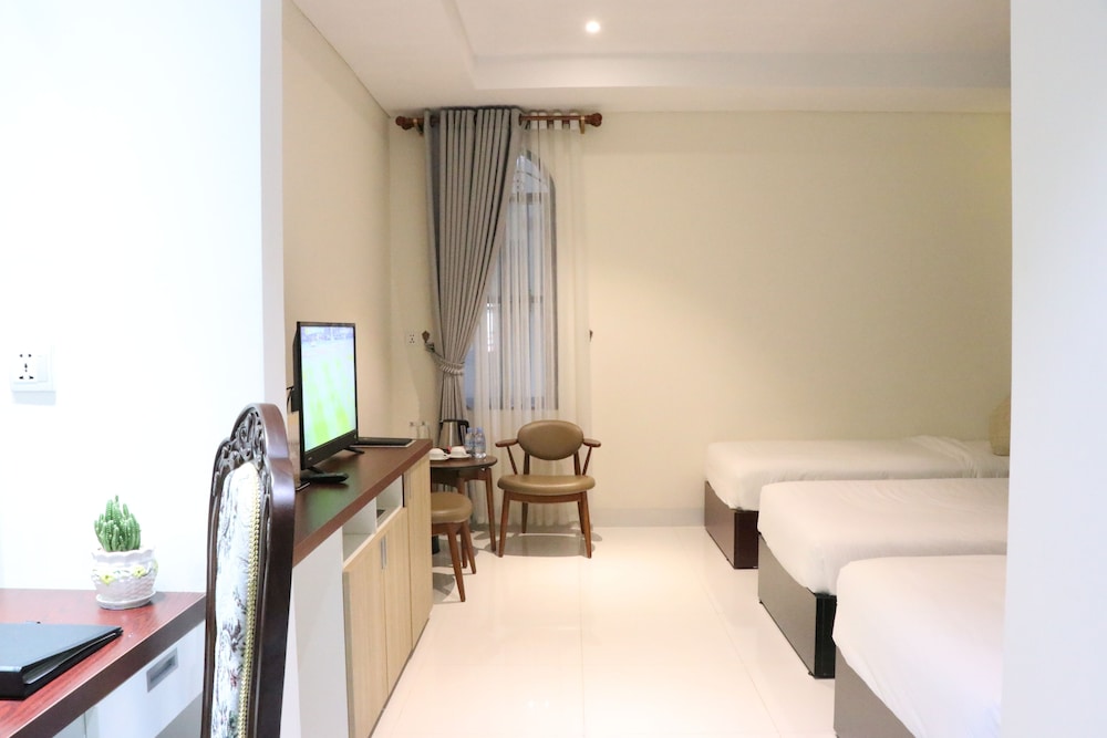 LCS Hotel & Apartment 32/64