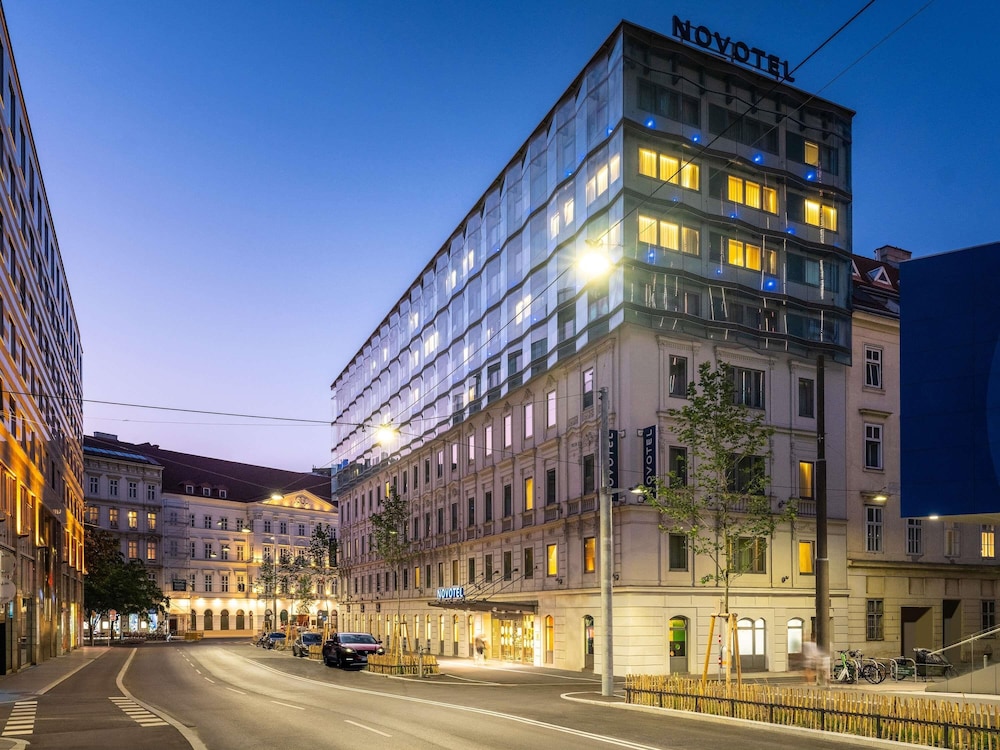 NOVOTEL WIEN CITY 66/68