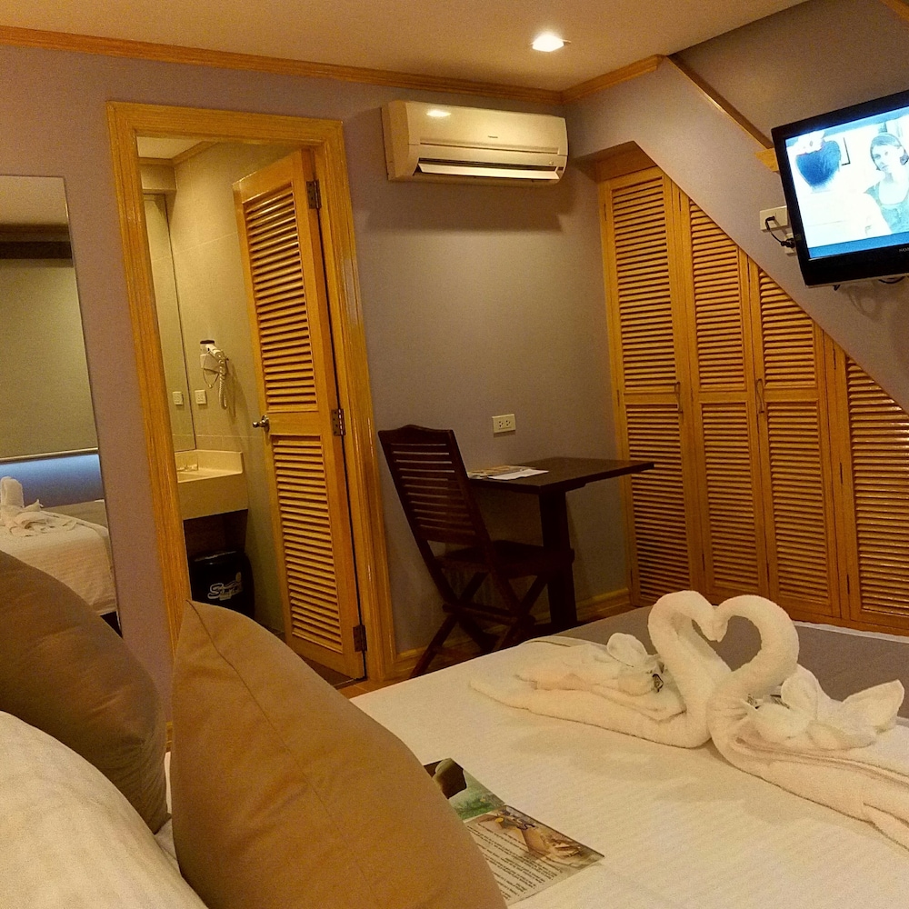 Shore Time Hotel Boracay 41/58