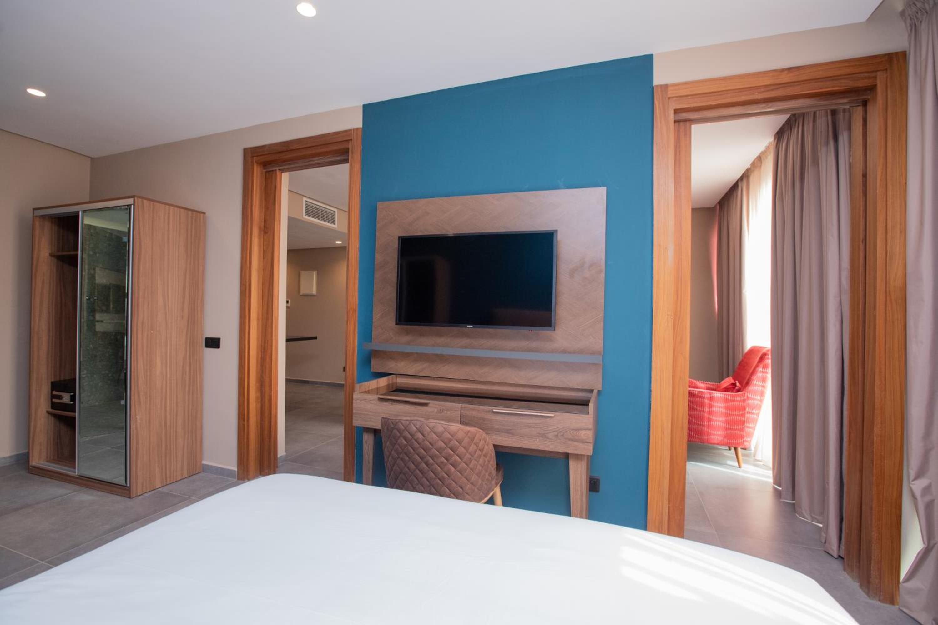 Address Hotel 23/50
