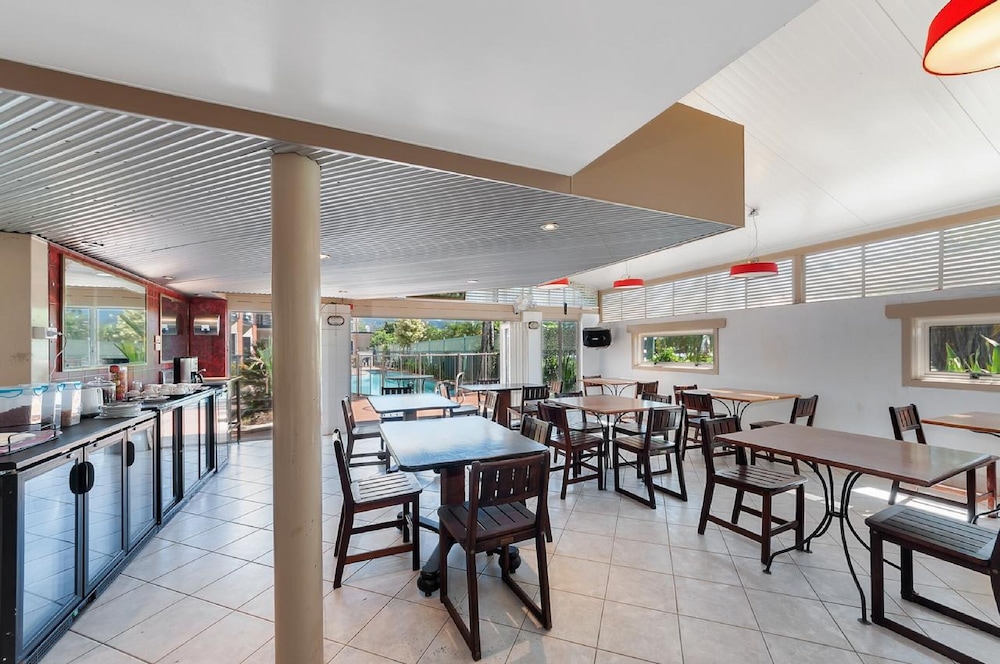 Tropical Queenslander 24/31