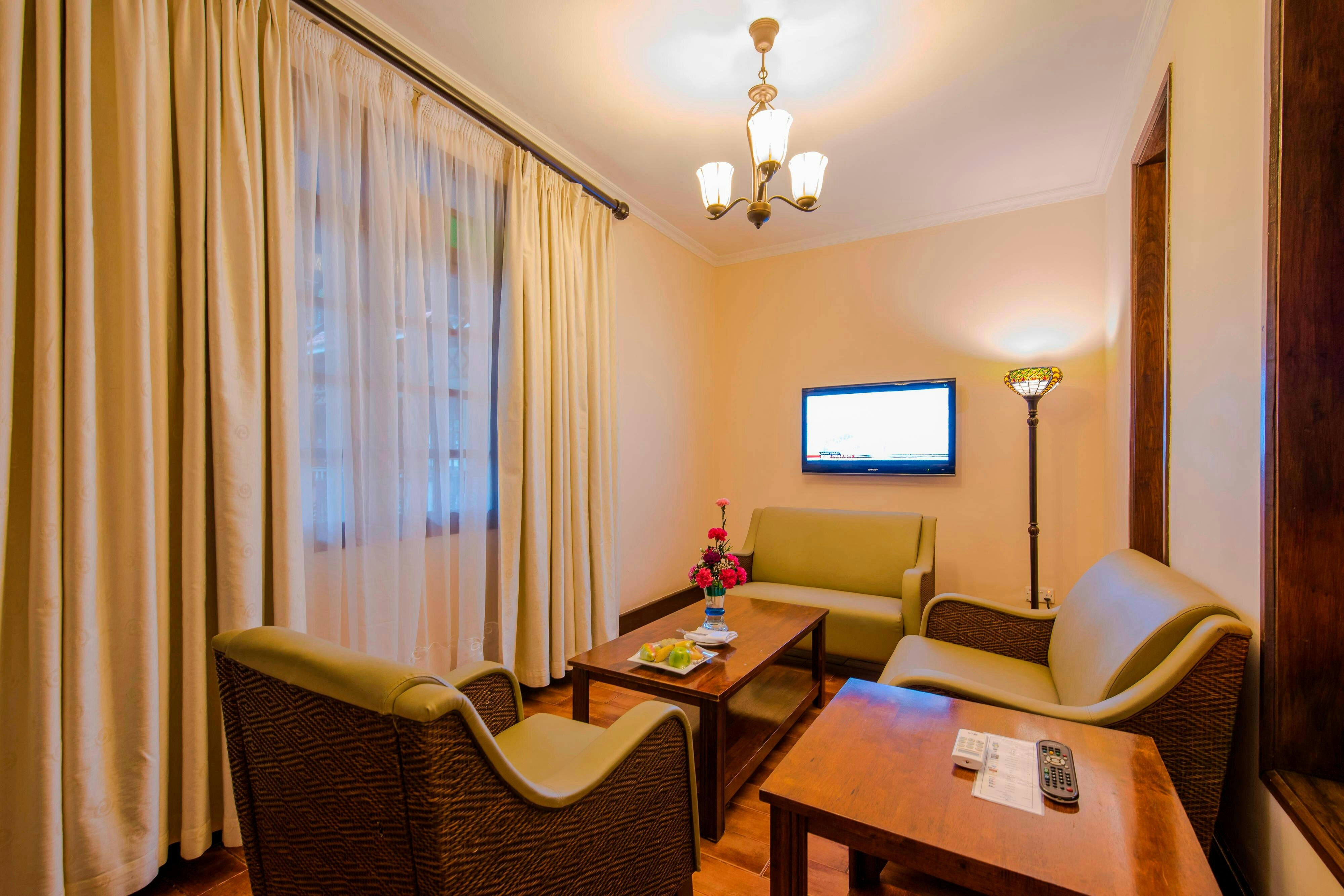 Protea Hotel by Marriott Dar es Salaam Courtyard 24/49