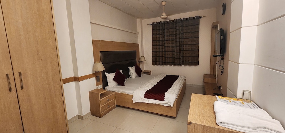 Hotel Arina Inn 18/32