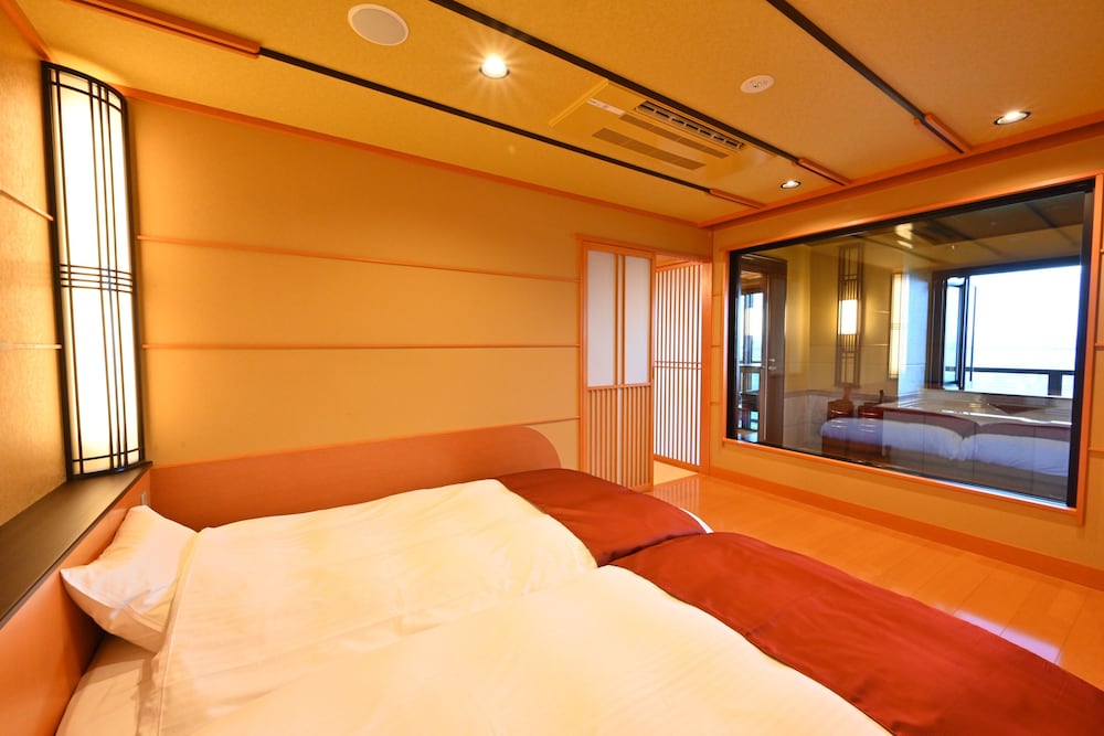 Biwako Hanakaido 10/50