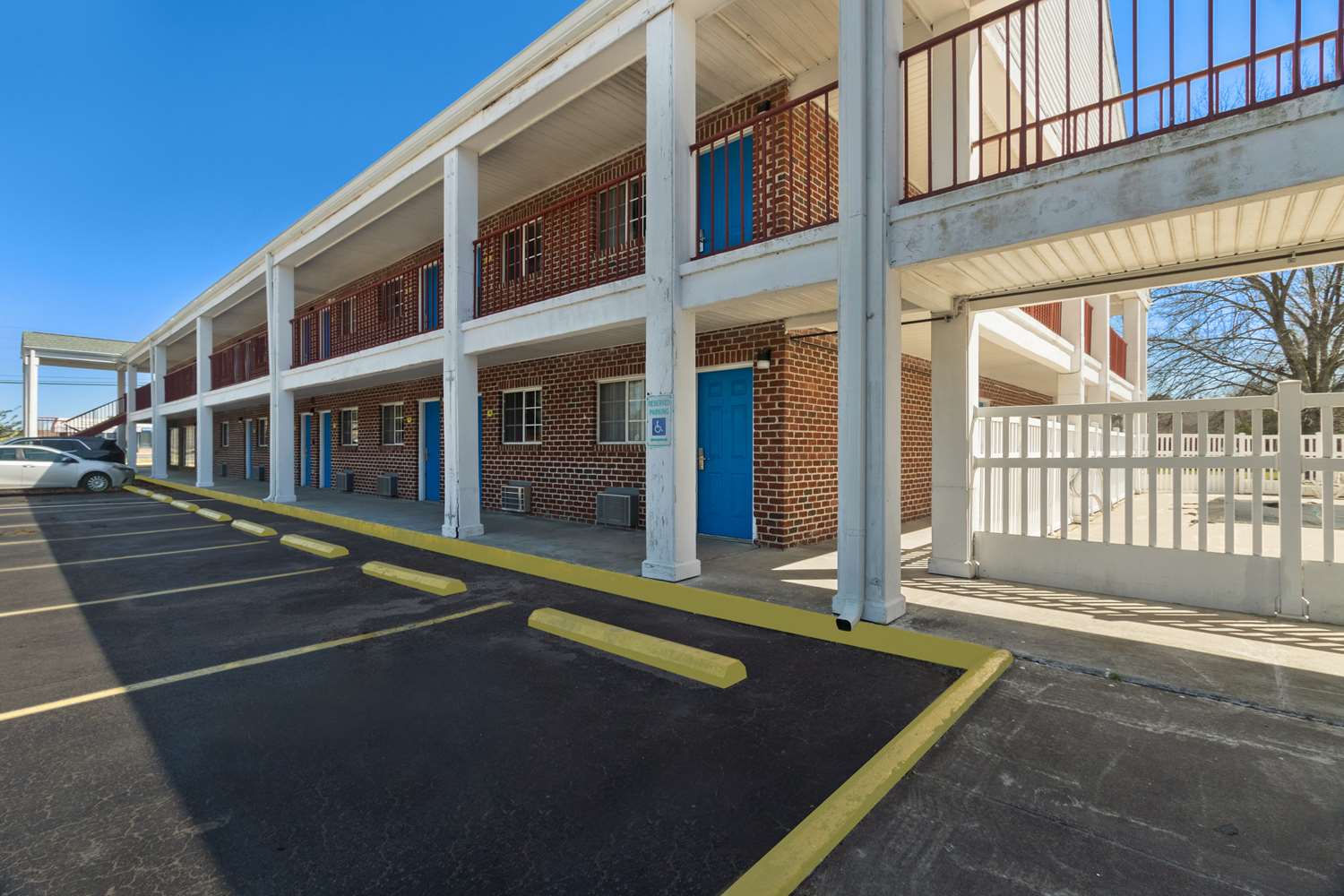 Americas Best Value Inn Edenton 30/36
