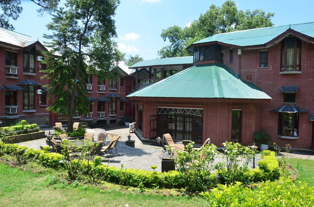 Welcomheritage Taragarh Palace 43/50