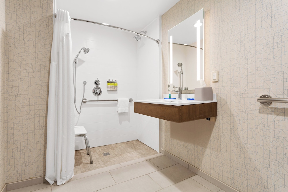 Holiday Inn Express Hopewell - Fort Lee Area, an IHG Hotel 39/40