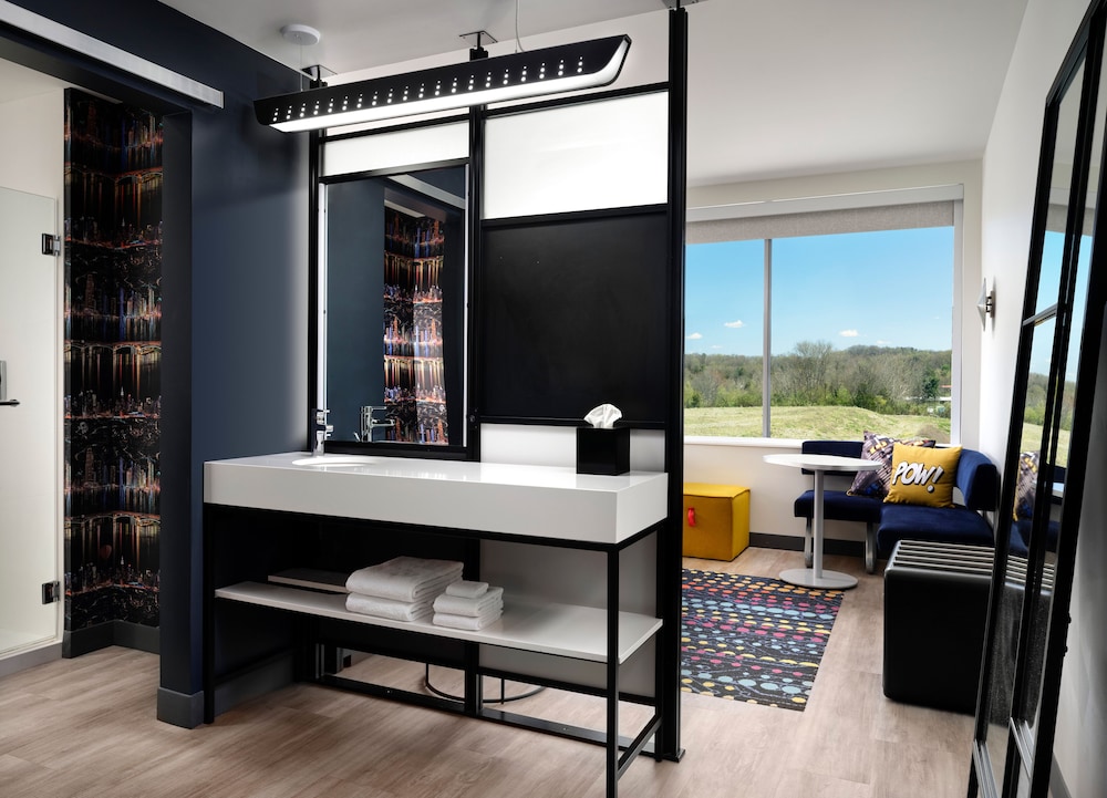 Aloft Knoxville West 12/59