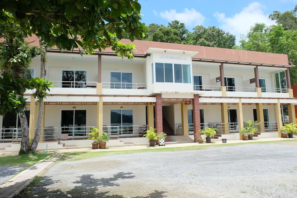 Chokdee Resort 7/67
