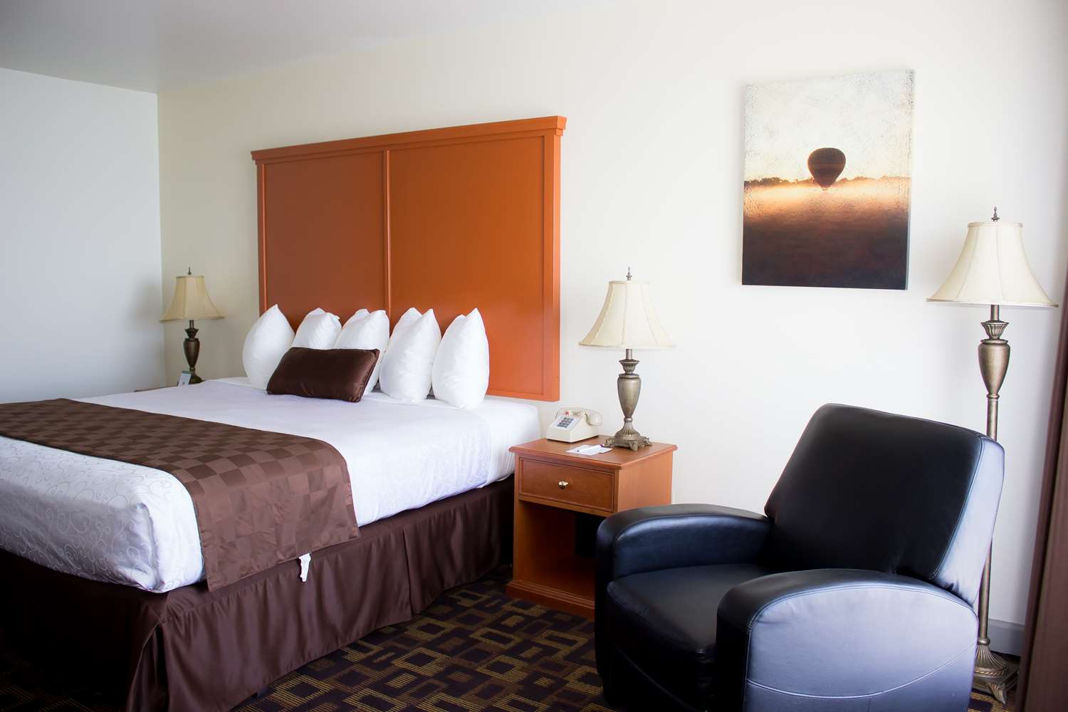 Best Western Plus Lake Front Hotel 16/51