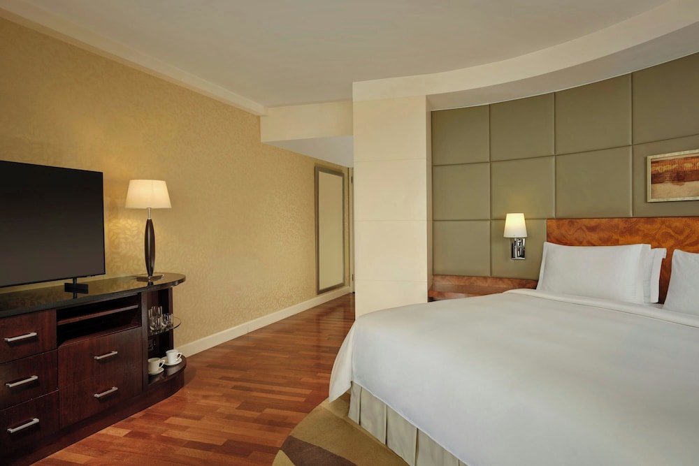 غرفة تنفيذية بسرير كينج للمدخنين، The Park Tower Knightsbridge, a Luxury Collection Hotel, London 6/10