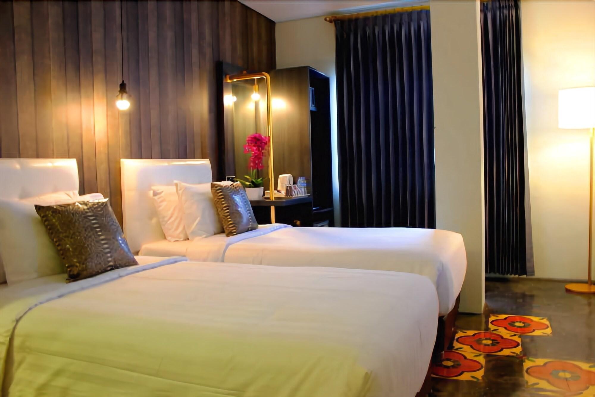 Couleur Hotel Jakarta 11/26