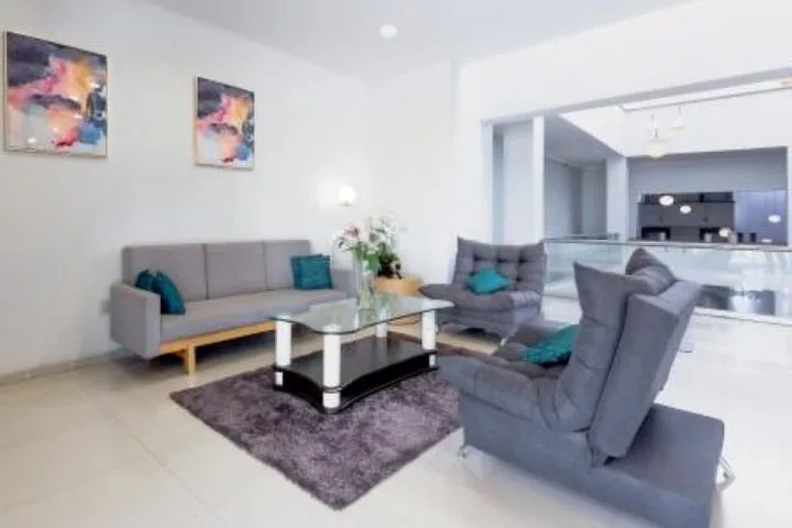 InHouse Leon 19/34