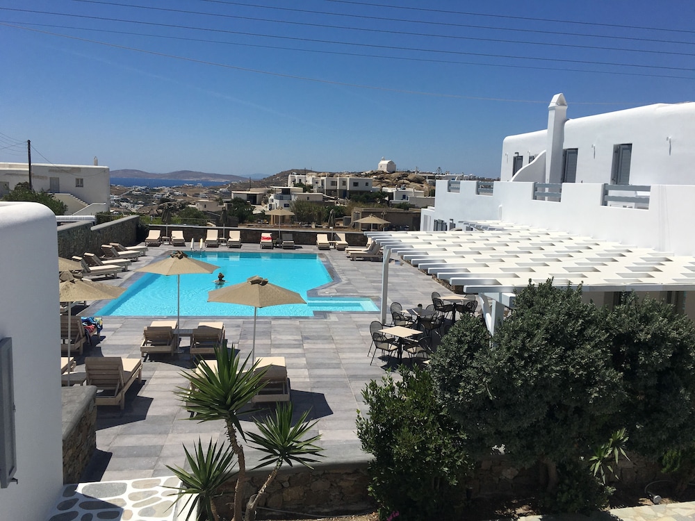 Anna Maria Mykonos Hotel 56/66