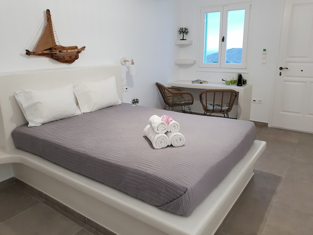 Efthimias Rooms 2/23
